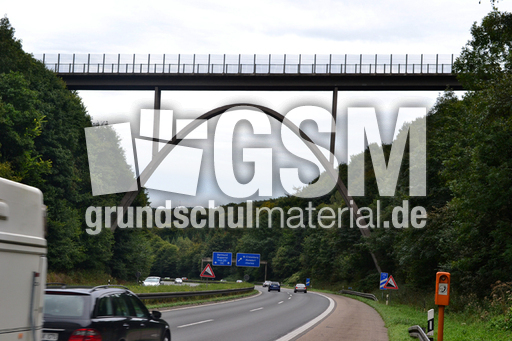 Sonnenbergbrücke in Wuppertal_1.jpg